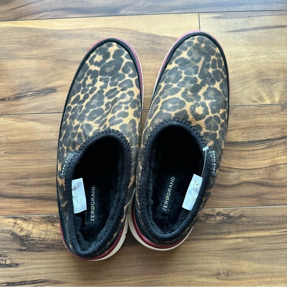 COLE HAAN Women's Generation Zerøgrand Dweller Slip-on 8B